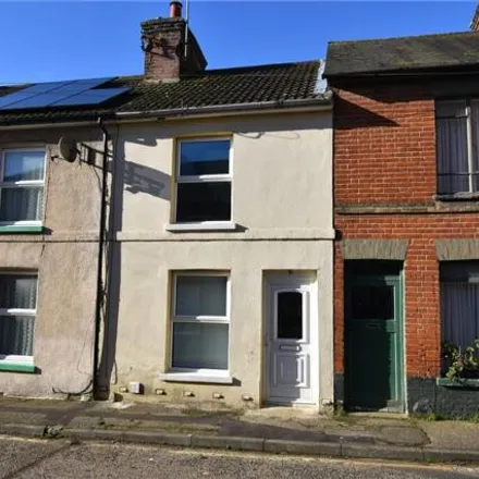 Buy this 2 bed townhouse on 6 Hordle Place in Tendring, CO12 3PY