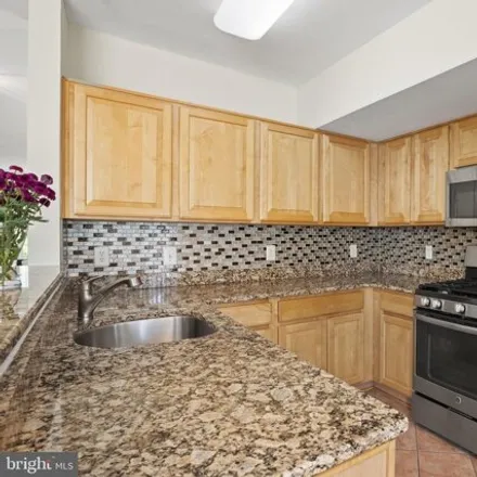 Image 6 - 2072-2088 University Boulevard West, Wheaton, MD 20902, USA - Townhouse for sale