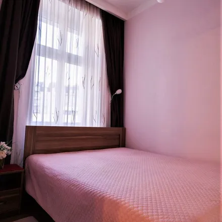 Rent this 2 bed apartment on náměstí Republiky 1229/1 in 360 01 Karlovy Vary, Czechia