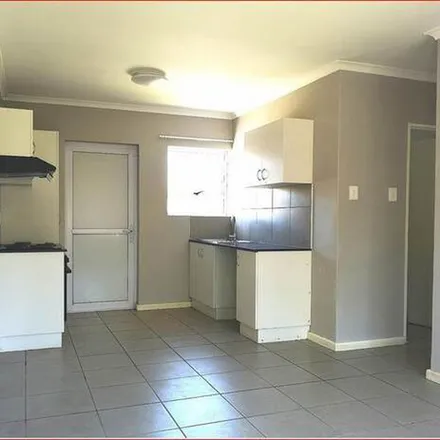 Image 2 - unnamed road, Nelson Mandela Bay Ward 6, Gqeberha, 6000, South Africa - Townhouse for rent