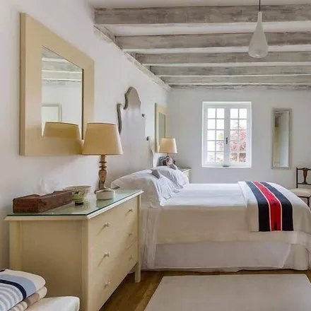 Rent this 4 bed house on Le Bourg Ste Alvere in 24510 Val de Louyre et Caudeau, France