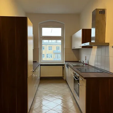 Rent this 3 bed apartment on Berliner Allee 108 in 13088 Berlin, Germany
