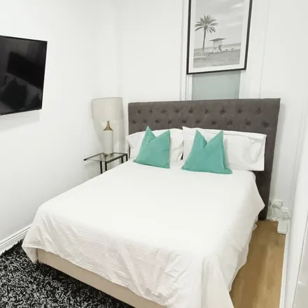 Rent this 1 bed house on Sydenham in Gleeson Avenue, Sydenham NSW 2044