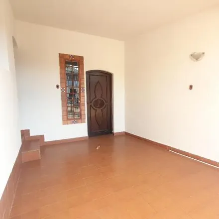 Rent this 3 bed house on Avenida Monsenhor Jeronimo Gallo in Vila Rezende, Piracicaba - SP