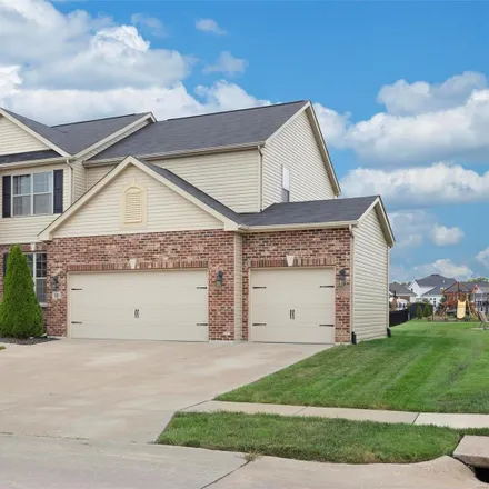 Image 2 - 111 Golden Gate Parkway, Wentzville, MO 63348, USA - House for sale
