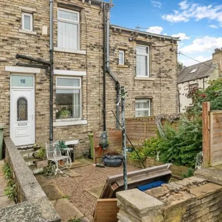 Buy this 2 bed townhouse on Beaumont Street in Almondbury, HD5 8HB