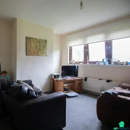 Image 6 - Stirling Drive, East Kilbride, G74 4DQ, United Kingdom - Apartment for sale