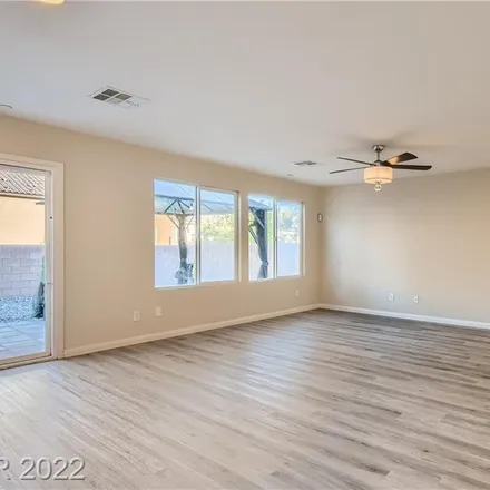 Image 5 - 6324 Pageant Street, North Las Vegas, NV 89031, USA - Townhouse for sale