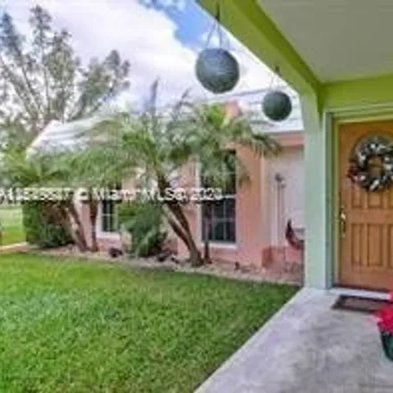 Image 2 - 7411 Twin Sabal Drive, Miami Lakes, FL 33014, USA - House for rent
