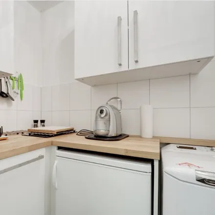 Rent this 3 bed apartment on Lessingstraße 64 in 76135 Karlsruhe, Germany