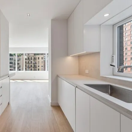 Image 5 - The Sovereign, East 58th Street, New York, NY 10022, USA - Apartment for sale
