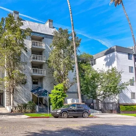 Buy this 2 bed condo on The Gaylord Apartments in 3355 Wilshire Boulevard, Los Angeles