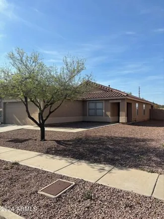 Rent this 3 bed house on 3128 West Mark Lane in Phoenix, AZ 85083
