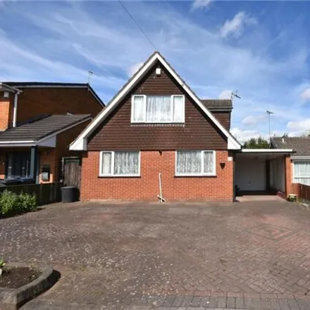 Buy this 2 bed house on Chimes Close in Tile Cross, B33 0HJ