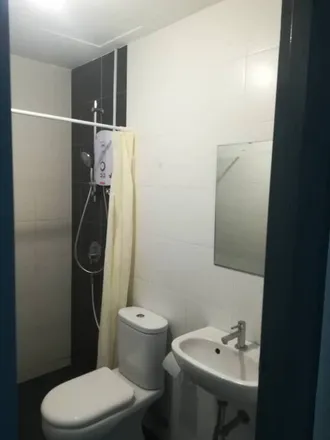 Rent this 1 bed apartment on unnamed road in Ara Damansara, 47301 Petaling Jaya