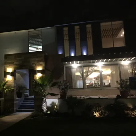 Rent this 2 bed house on Avenida Revolución in Centro, 96400 Coatzacoalcos