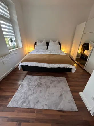 Rent this 2 bed apartment on Oberdießemer Straße 69 in 47805 Krefeld, Germany