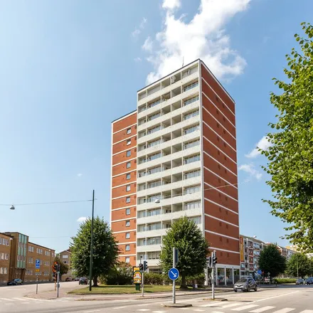 Rent this 6 bed apartment on Köpenhamnsvägen 5 in 217 42 Malmo, Sweden