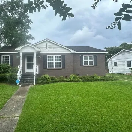 Buy this 4 bed house on 2903 Thornhill Dr in Mobile, Alabama