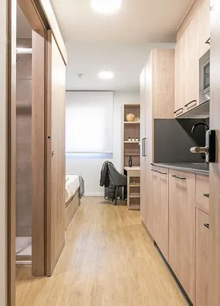Rent this 4studio apartment on Lidl in Calle Alcalde Ángel Arroyo, 18