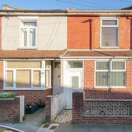 Buy this 2 bed townhouse on The Lawrence Arms in 63 Lawrence Road, Portsmouth