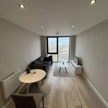 Image 4 - Jessee Hartley Way, Liverpool, L3 0AY, United Kingdom - Apartment for rent