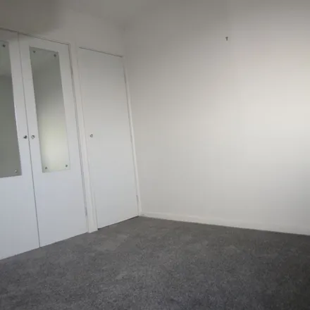 Image 5 - 94 Cornmill Crescent, Exeter, EX2 8TP, United Kingdom - Apartment for rent