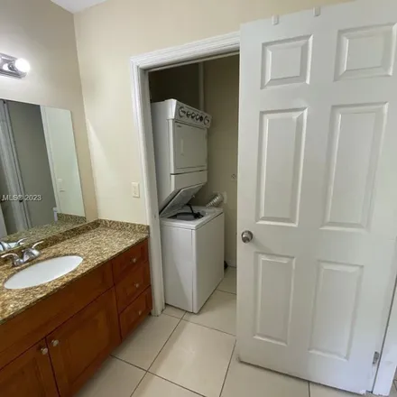 Image 7 - 4106 North 31st Terrace, Hollywood, FL 33021, USA - Apartment for rent