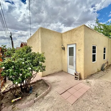Buy this 3 bed house on 469 Prospect Avenue Northwest in Albuquerque, NM 87102