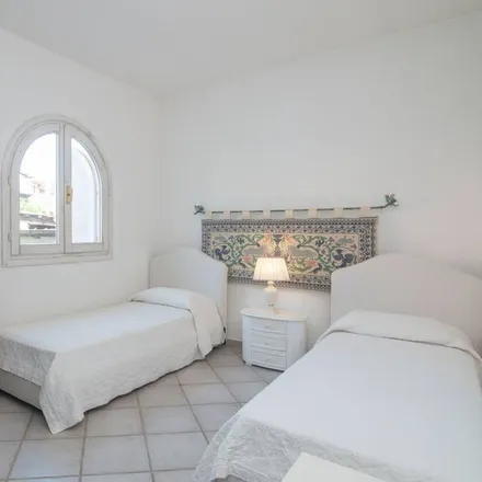 Image 1 - Golfo Aranci, Via Cala Moresca, Figari/Golfo Aranci, Italy - Apartment for rent