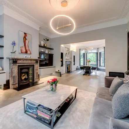 Rent this 4 bed apartment on 33-35 Netherhall Gardens in London, NW3 5RG
