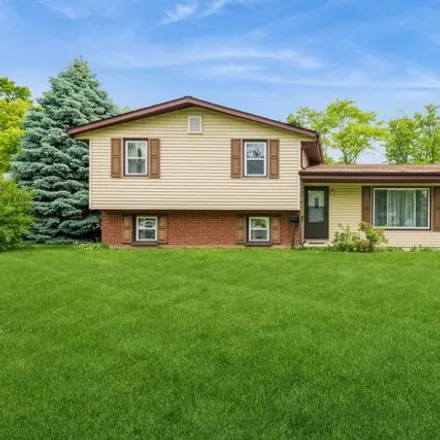 Buy this 4 bed house on 423 Thunderbird Trail in Carol Stream, IL 60188