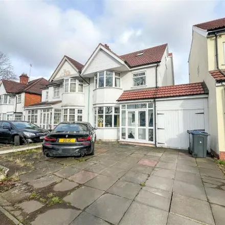 Buy this 4 bed duplex on 1436 Stratford Road in Hall Green, B28 9ES