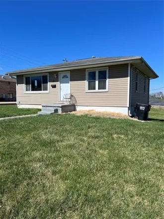 Buy this 2 bed house on 2 Jack Ray Park in Wentzville, MO 63385