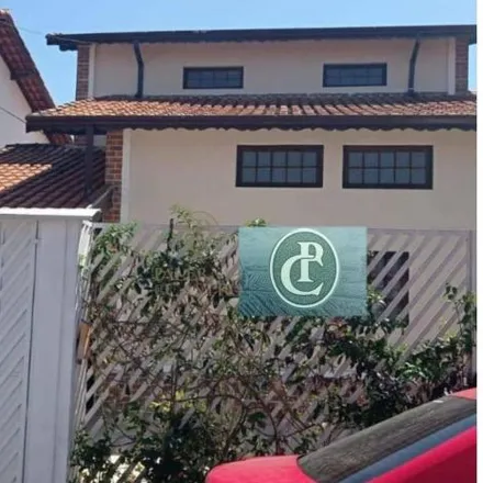 Buy this 3 bed house on Rua Barretos in Jardim das Indústrias, São José dos Campos - SP