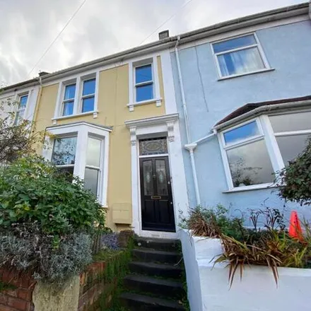 Rent this 4 bed townhouse on 9 Islington Road in Bristol, BS3 1QB