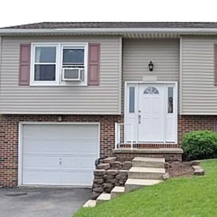 Rent this 3 bed house on 2661 Penbrook Lane