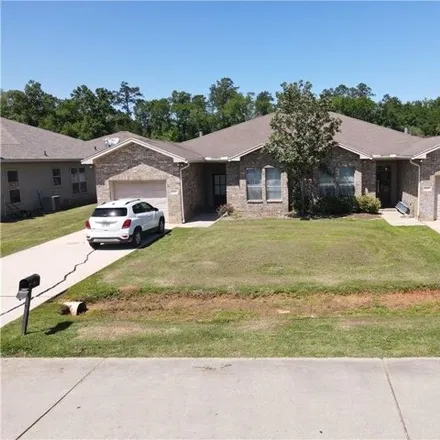 Buy this 4 bed house on 286 Village Oaks Boulevard in Ponchatoula, LA 70454