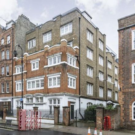 Rent this 2 bed apartment on 13 Tavistock Place in London, WC1H 9RU