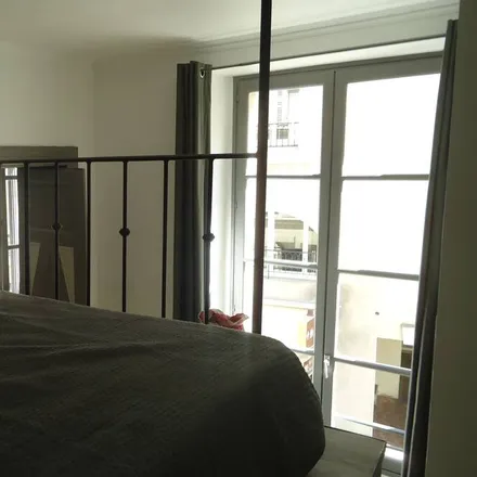 Rent this 2 bed apartment on Rue de Provence in 84000 Avignon, France