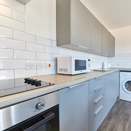 Image 2 - North Tyneside, NE29 7AL, United Kingdom - Apartment for rent