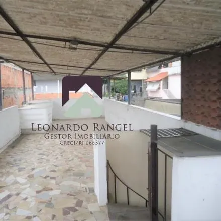 Buy this 2 bed apartment on Rua Santo Antônio in Centro, São João de Meriti - RJ