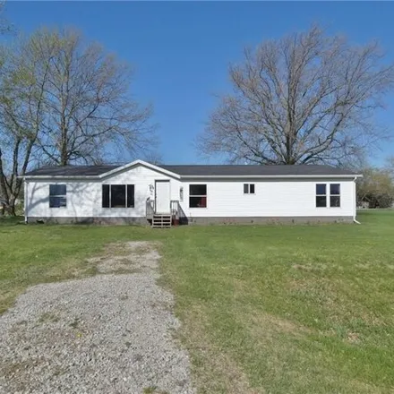 Buy this 3 bed house on 185 Hi Ridge Drive in Marion County, IA 50138