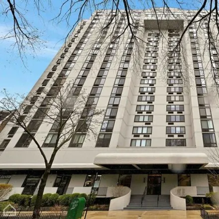 Buy this 1 bed condo on Towers Condominium in 1221 North Dearborn Street, Chicago