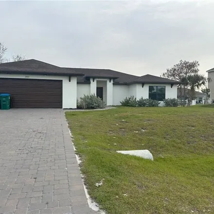 Image 1 - 3501 East Gator Circle, Cape Coral, FL 33909, USA - House for rent