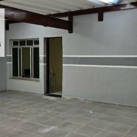 Buy this 3 bed house on Rua Cônego Ezequias in Vila Galvão, Guarulhos - SP