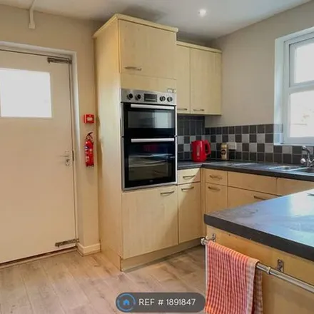 Rent this 4 bed townhouse on Penny Lane in Liverpool, L18 1BW