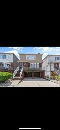 Rent this 3 bed house on 164 West 18th Street in Bayonne, NJ 07002