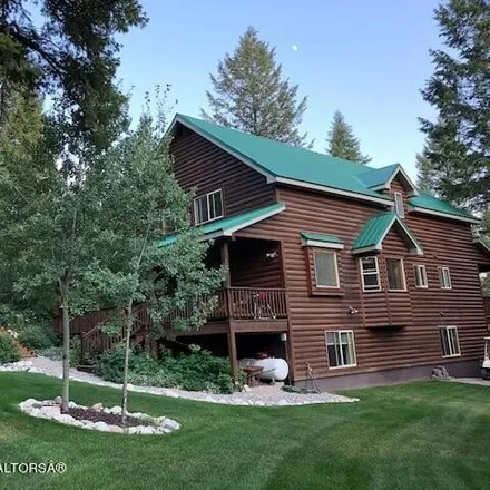 Image 2 - 75 Star Peaks Court, Star Valley Ranch, WY 83127, USA - House for sale