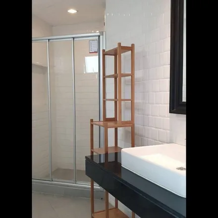 Image 9 - Fifty Fith Tower Condominium, Soi Thong Lo 2, Vadhana District, Bangkok 10110, Thailand - Apartment for rent